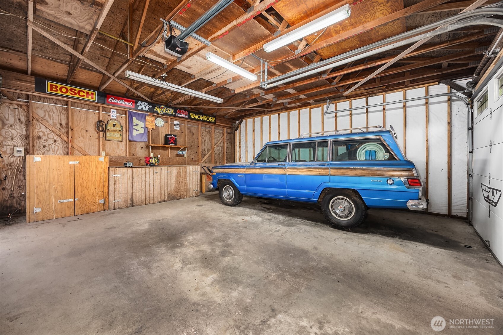 29820 224th Avenue SE, Black Diamond, WA 98010