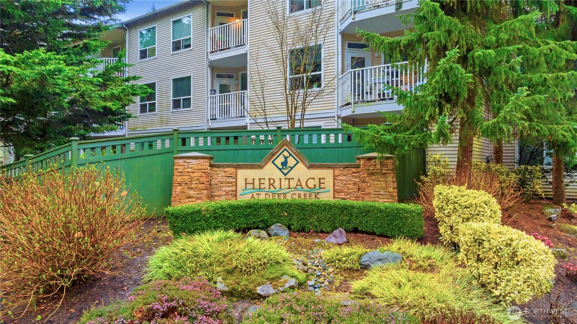 12530 Admiralty Way #H102, Everett, WA 98204