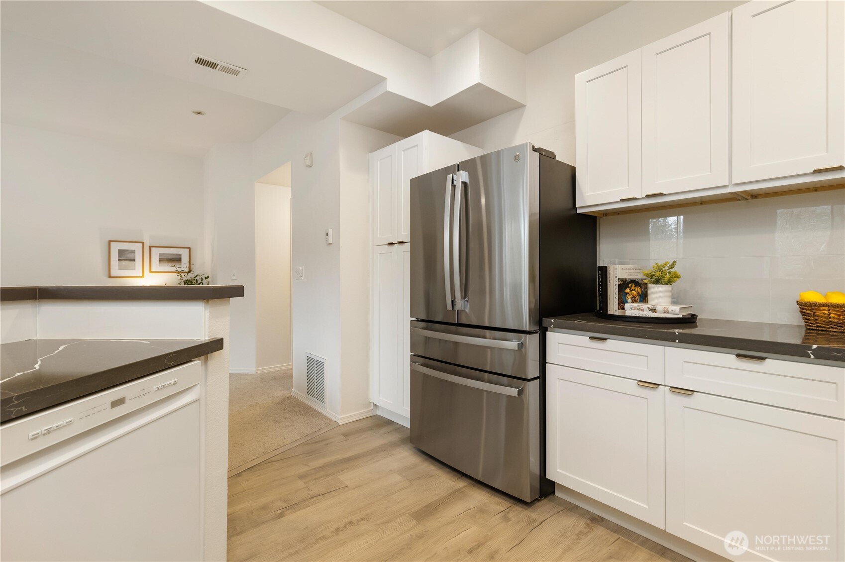 12530 Admiralty Way #H102, Everett, WA 98204