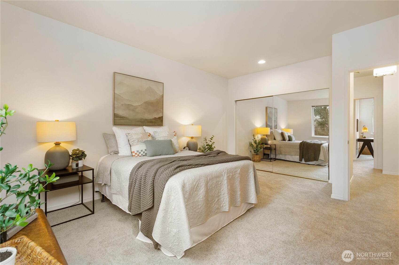 12530 Admiralty Way #H102, Everett, WA 98204