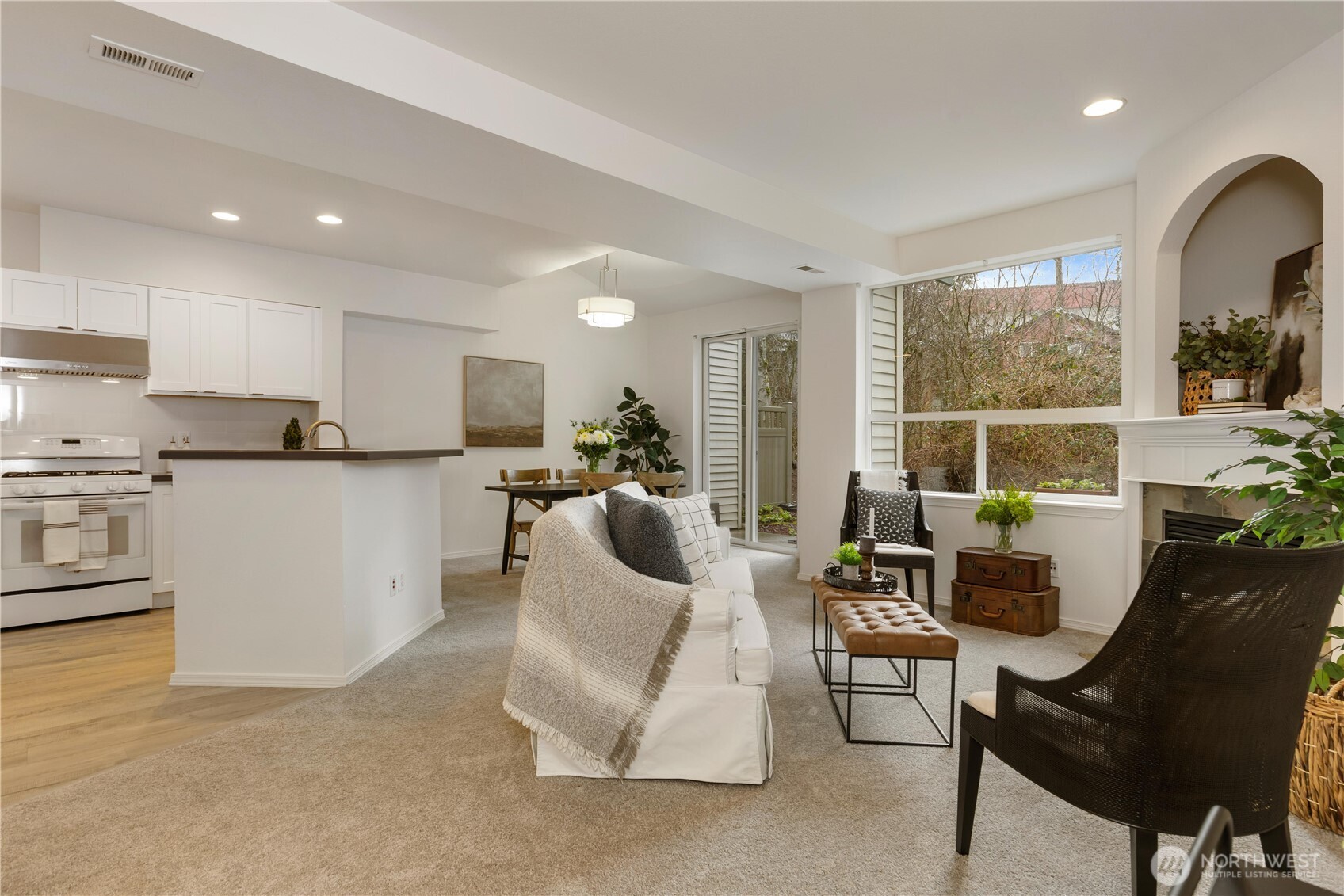 12530 Admiralty Way #H102, Everett, WA 98204