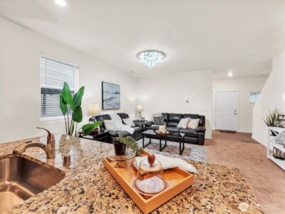 6412 121st Avenue E, Puyallup, WA 98372 - Photo 9