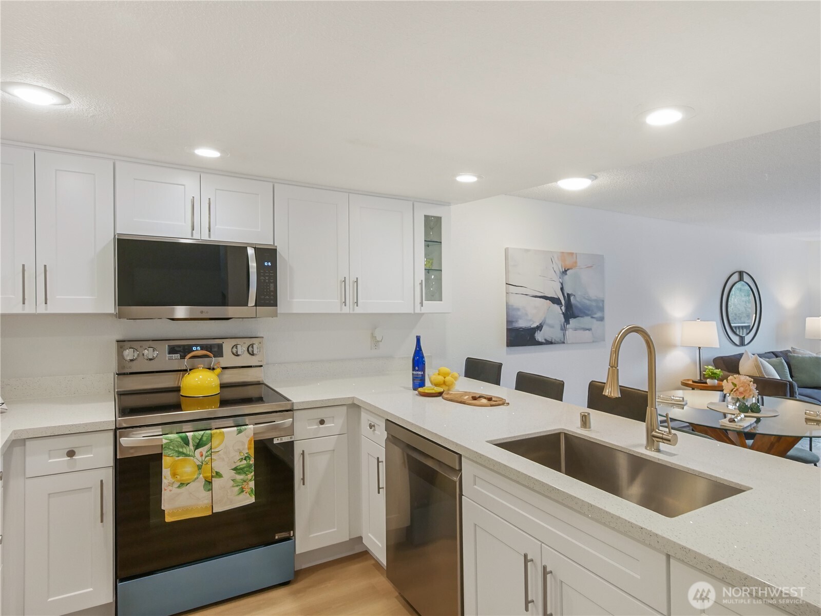 30853 13th Place S #2, Federal Way, WA 98003