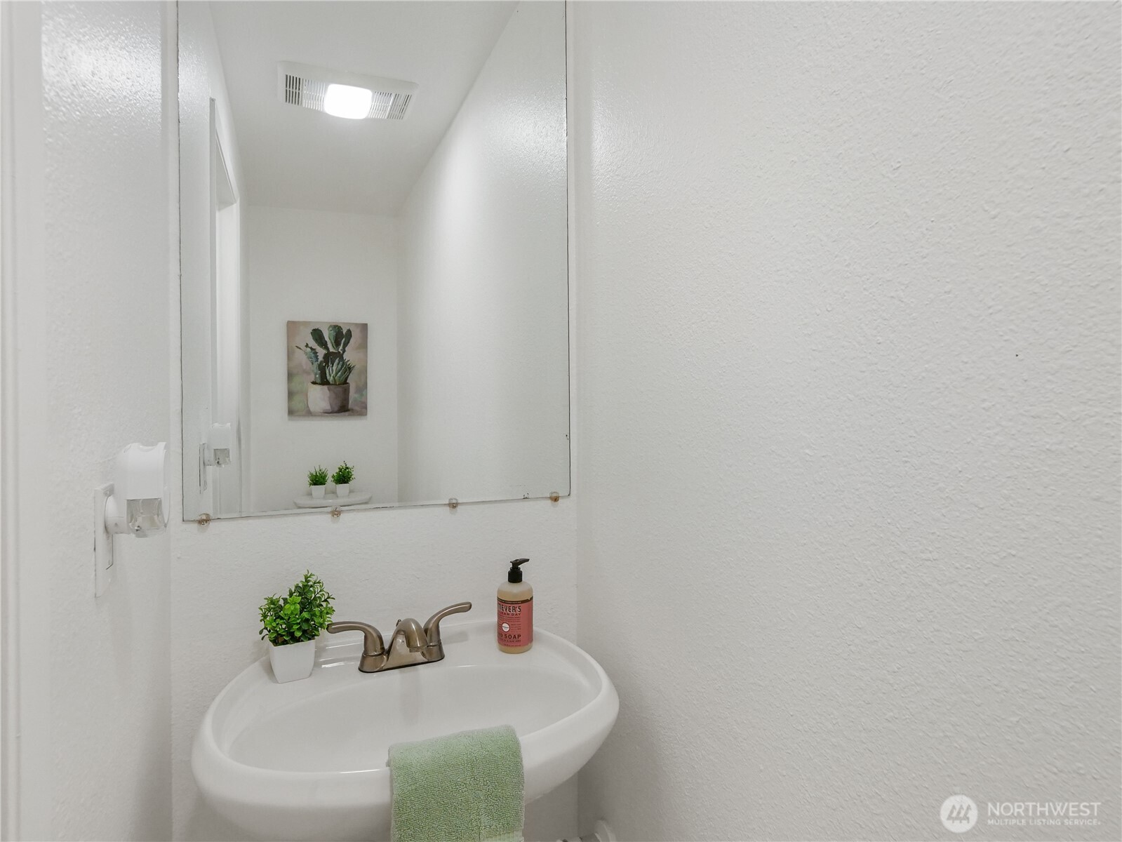 30853 13th Place S #2, Federal Way, WA 98003