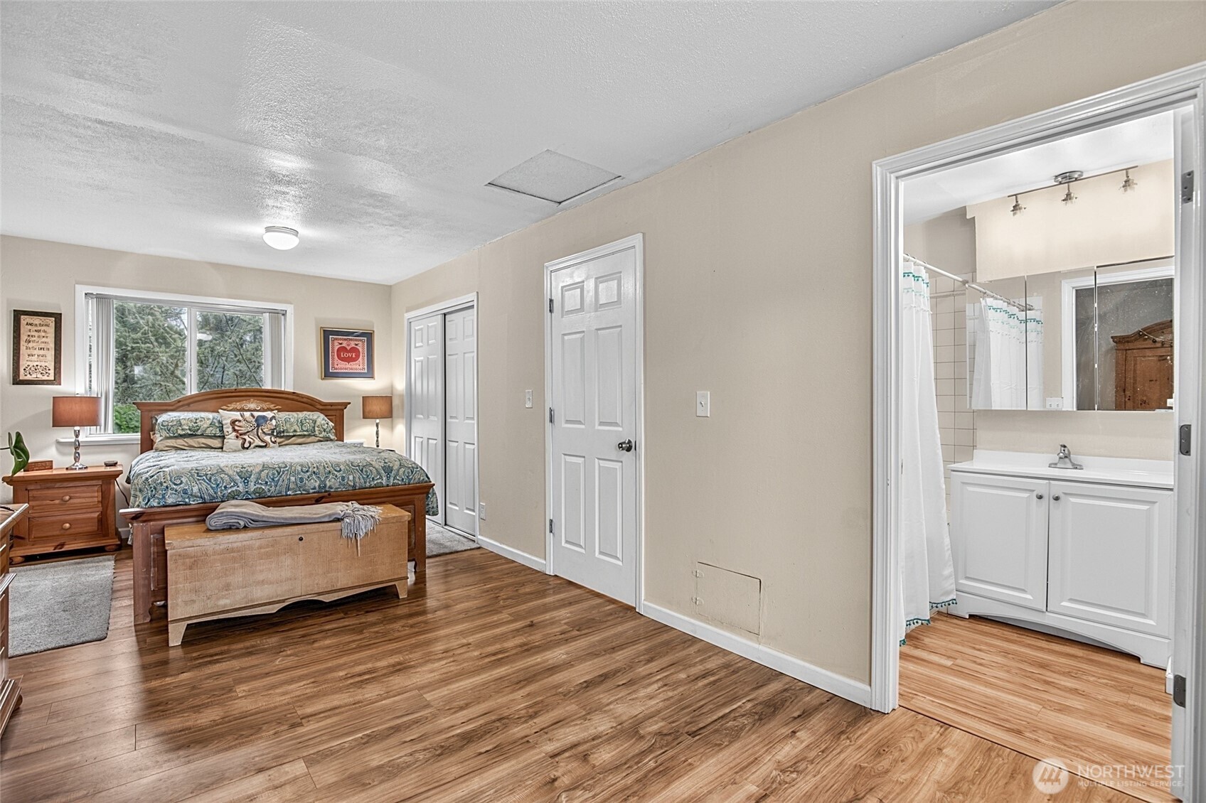 214 S Narwhal Loop SW, Ocean Shores, WA 98569