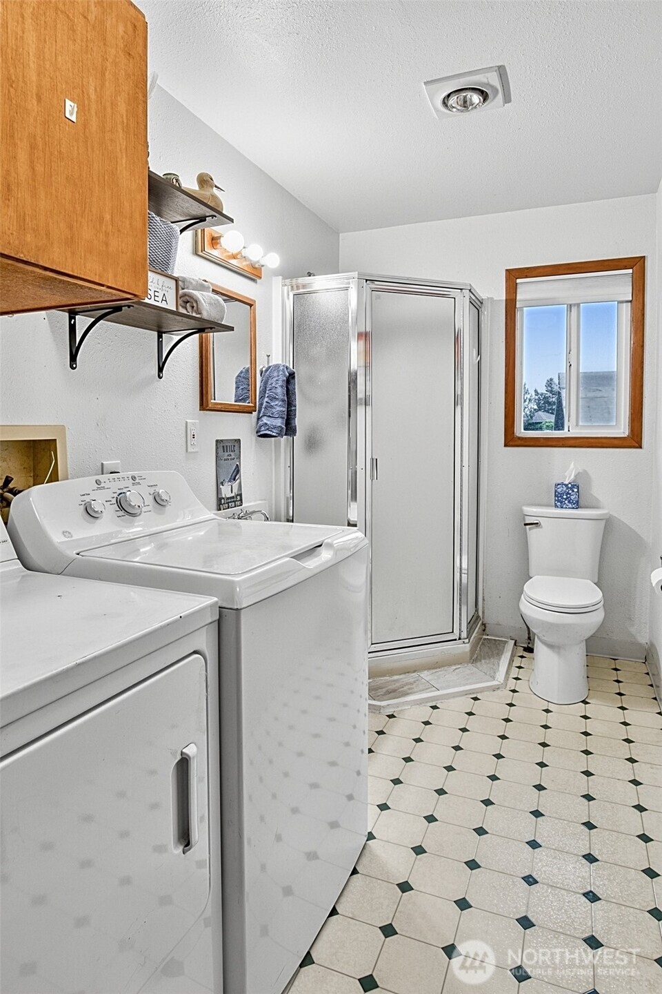 214 S Narwhal Loop SW, Ocean Shores, WA 98569