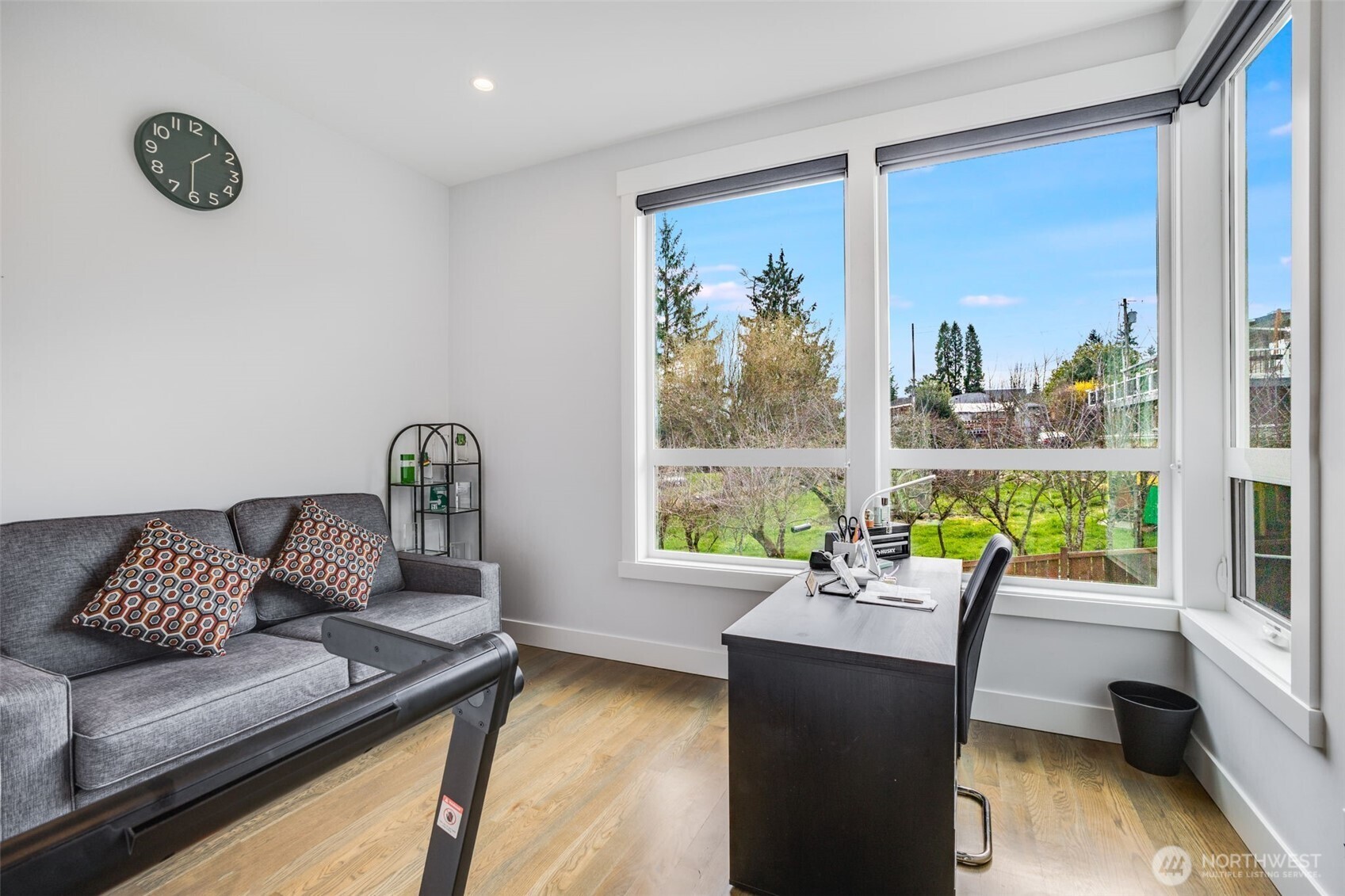 17323 Military Rd S , SeaTac, WA 98188