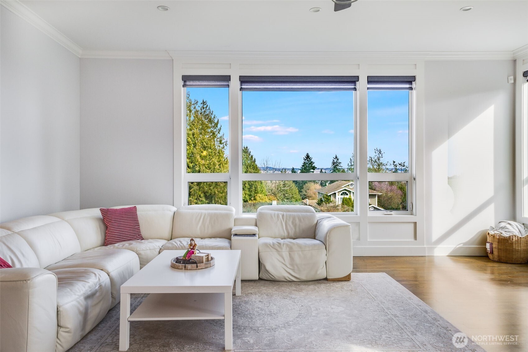 17323 Military Rd S , SeaTac, WA 98188