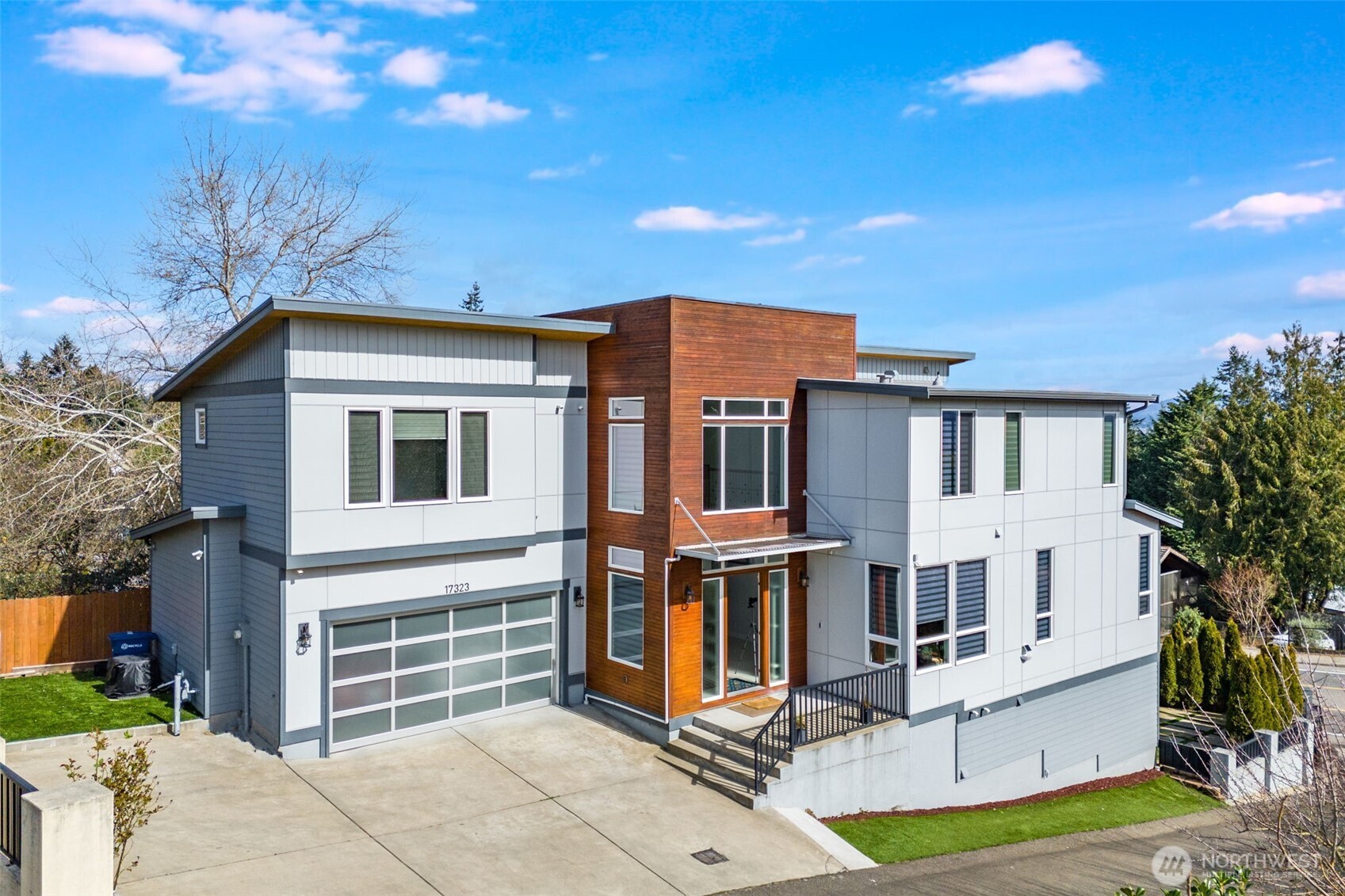 17323 Military Rd S , SeaTac, WA 98188
