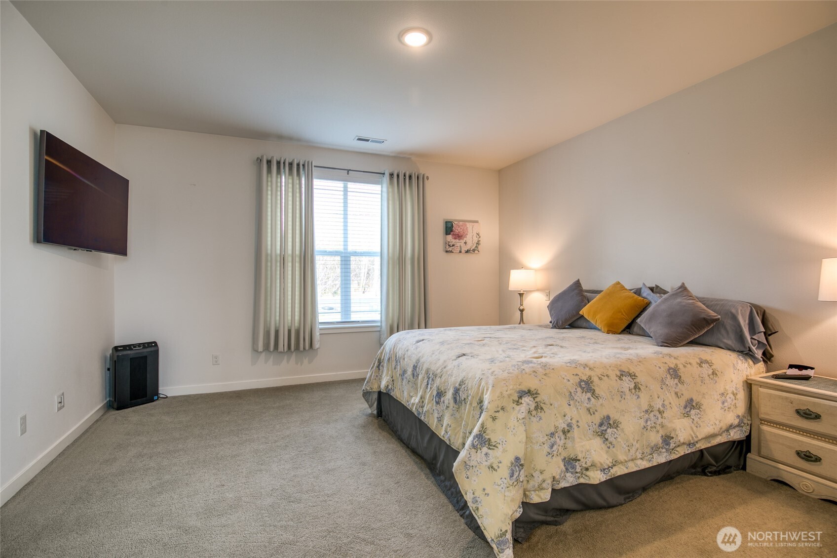 28 Roup Road , Montesano, WA 98563