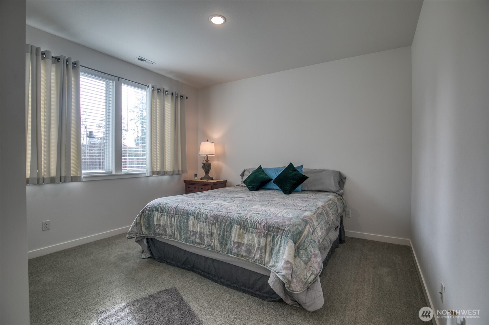 28 Roup Road , Montesano, WA 98563