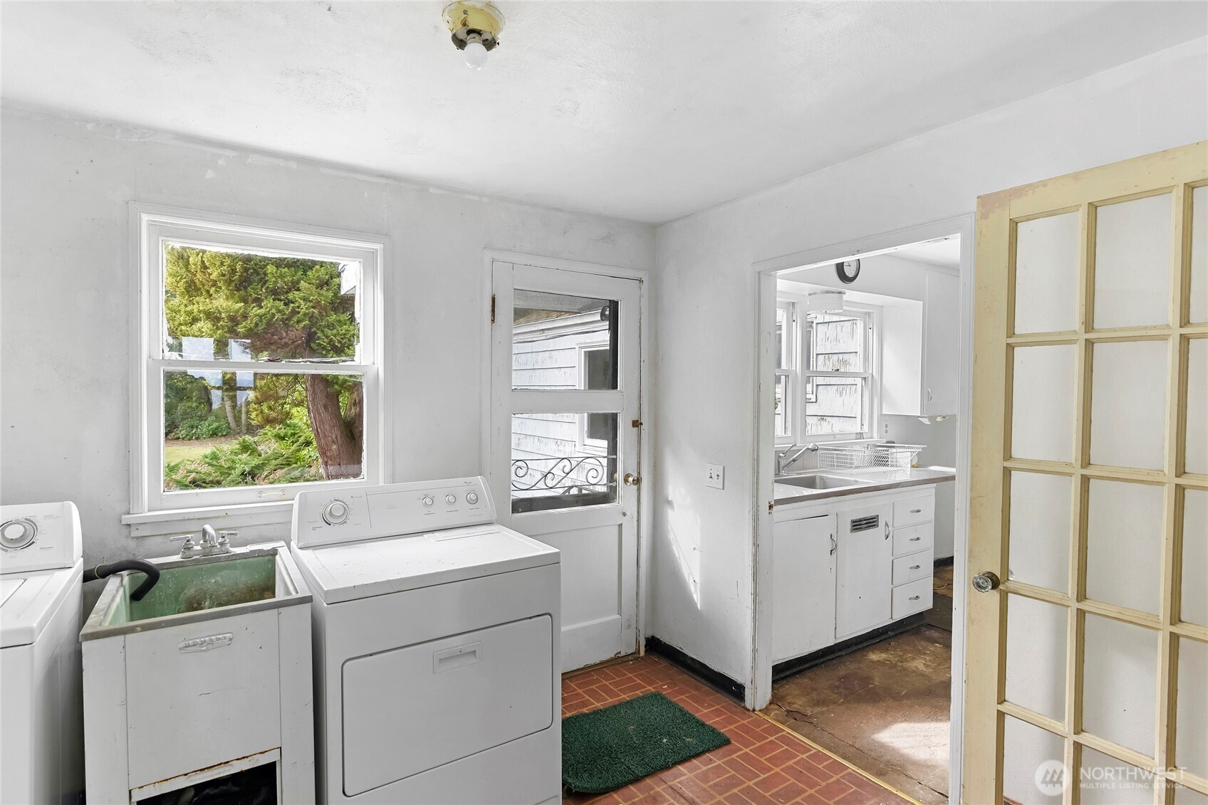 34262 Pilot Point Road NE, Kingston, WA 98346