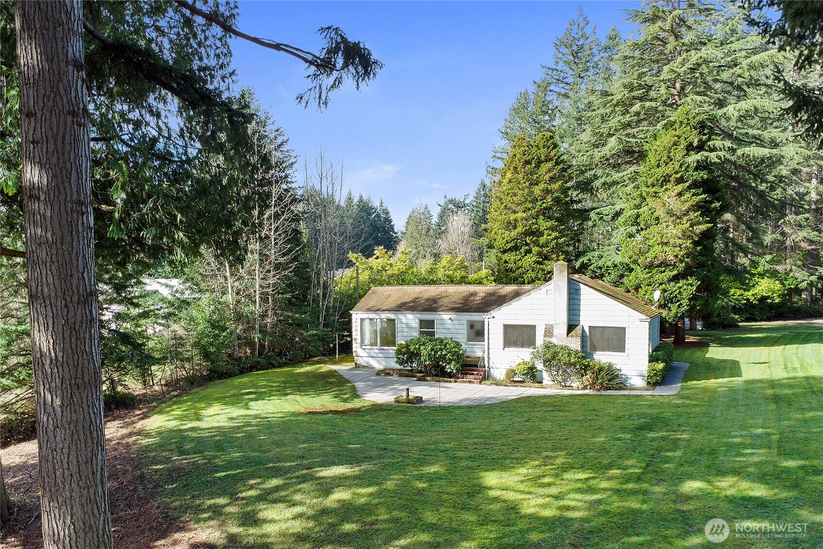 34262 Pilot Point Road NE, Kingston, WA 98346