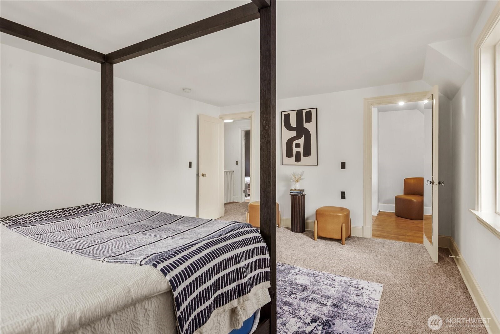 10740 Interlake Avenue N, Seattle, WA 98133