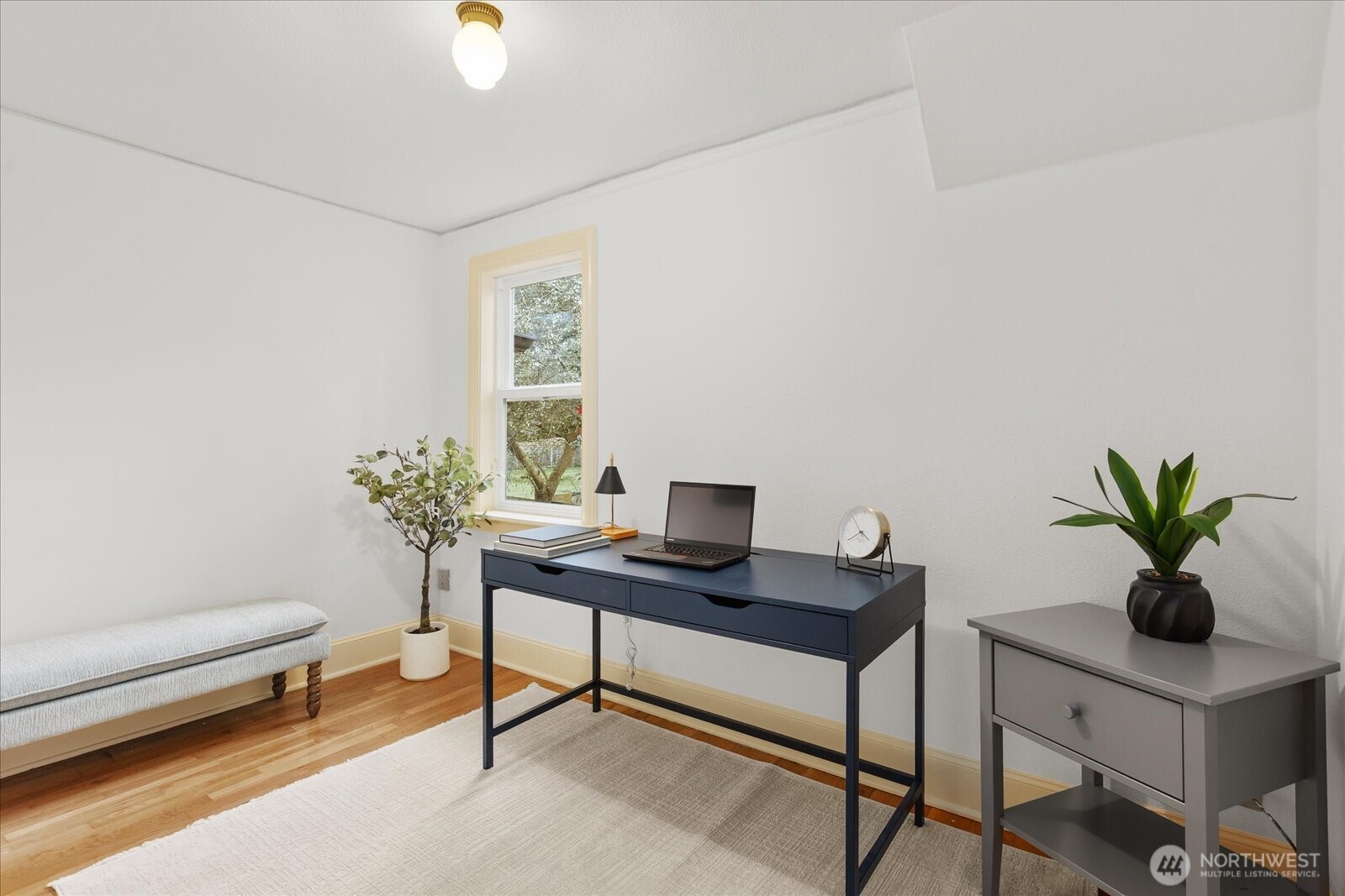 10740 Interlake Avenue N, Seattle, WA 98133