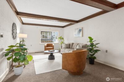 10740 Interlake Avenue N, Seattle, WA 98133 - Photo 3