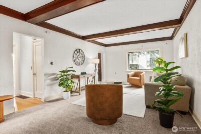 10740 Interlake Avenue N, Seattle, WA 98133 - Photo 4