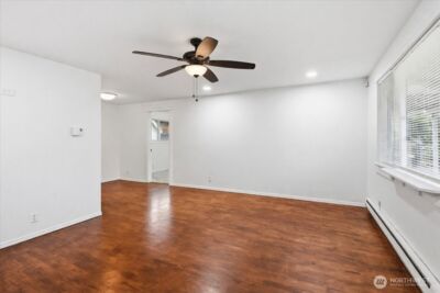 4404 SE 3rd Place , Renton, WA 98059 - Photo 3
