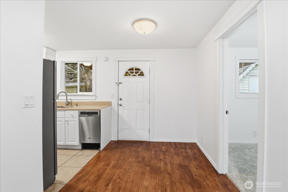 4404 SE 3rd Place , Renton, WA 98059