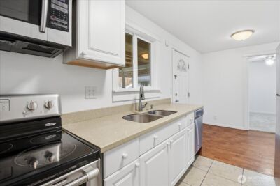4404 SE 3rd Place , Renton, WA 98059 - Photo 10