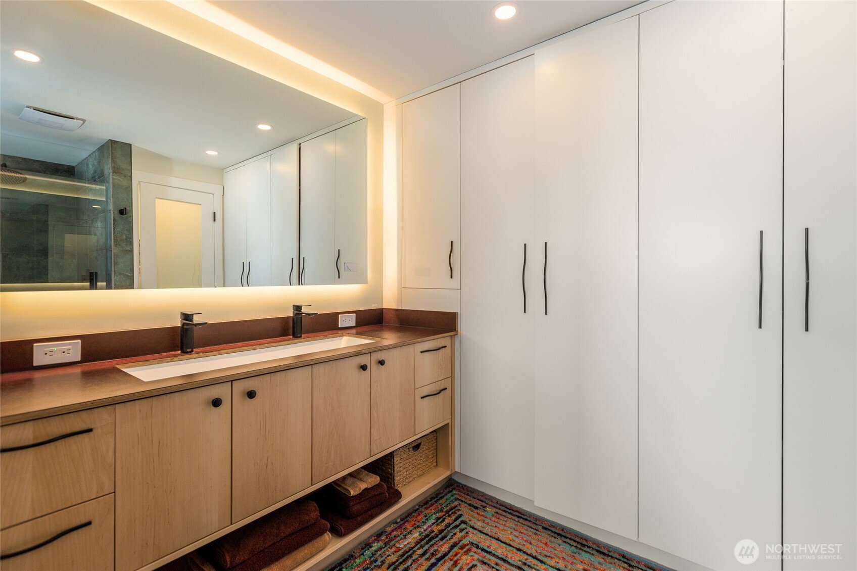 200 East St #D107, Friday Harbor, WA 98250