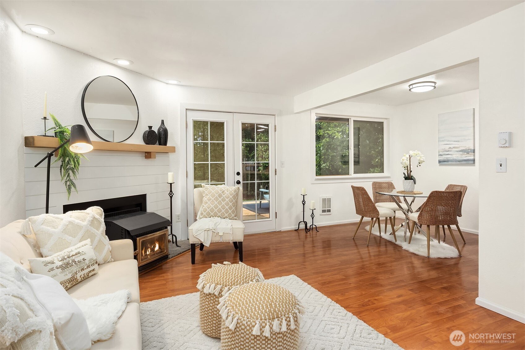 23305 SE 265th Street , Maple Valley, WA 98038