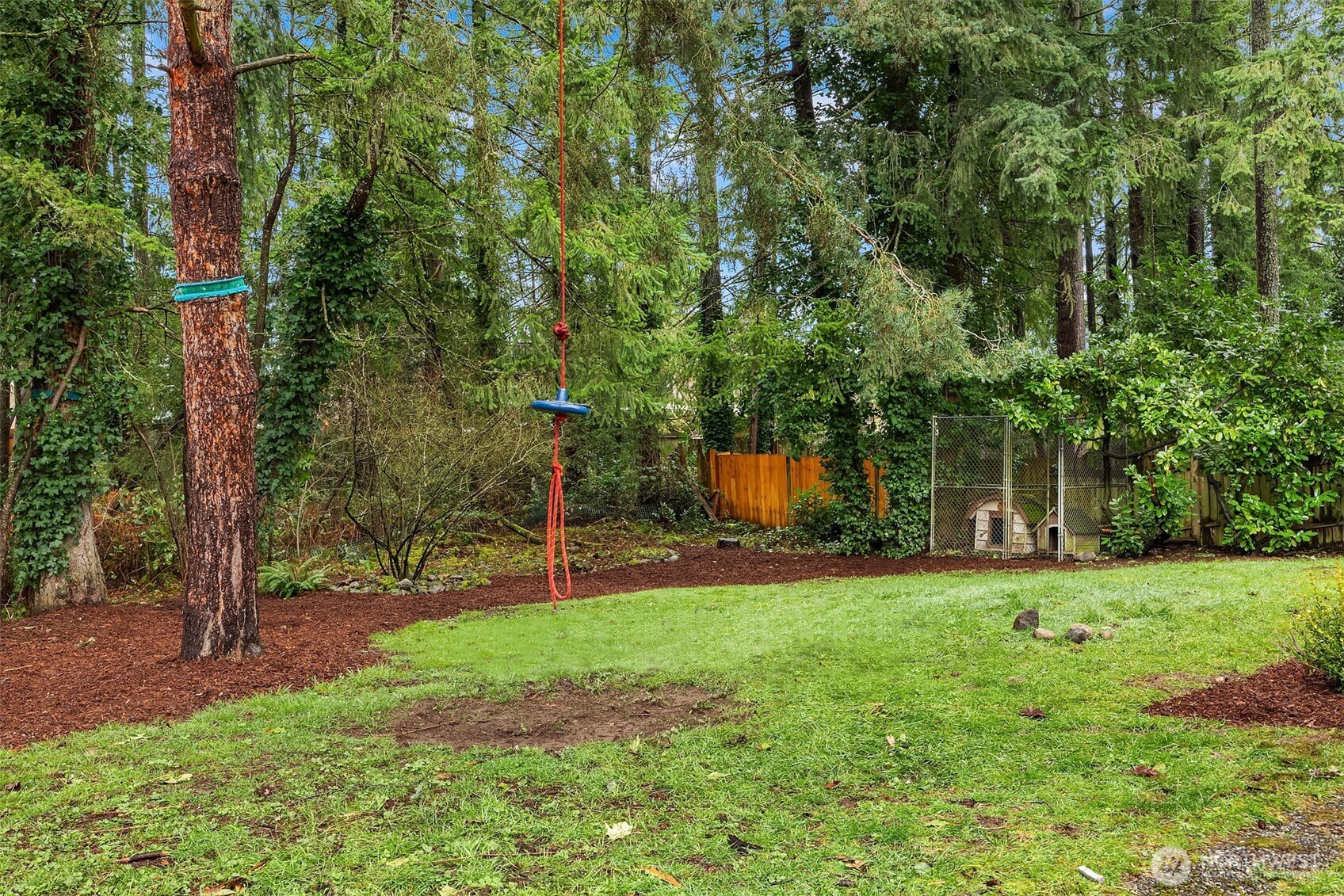 23305 SE 265th Street , Maple Valley, WA 98038
