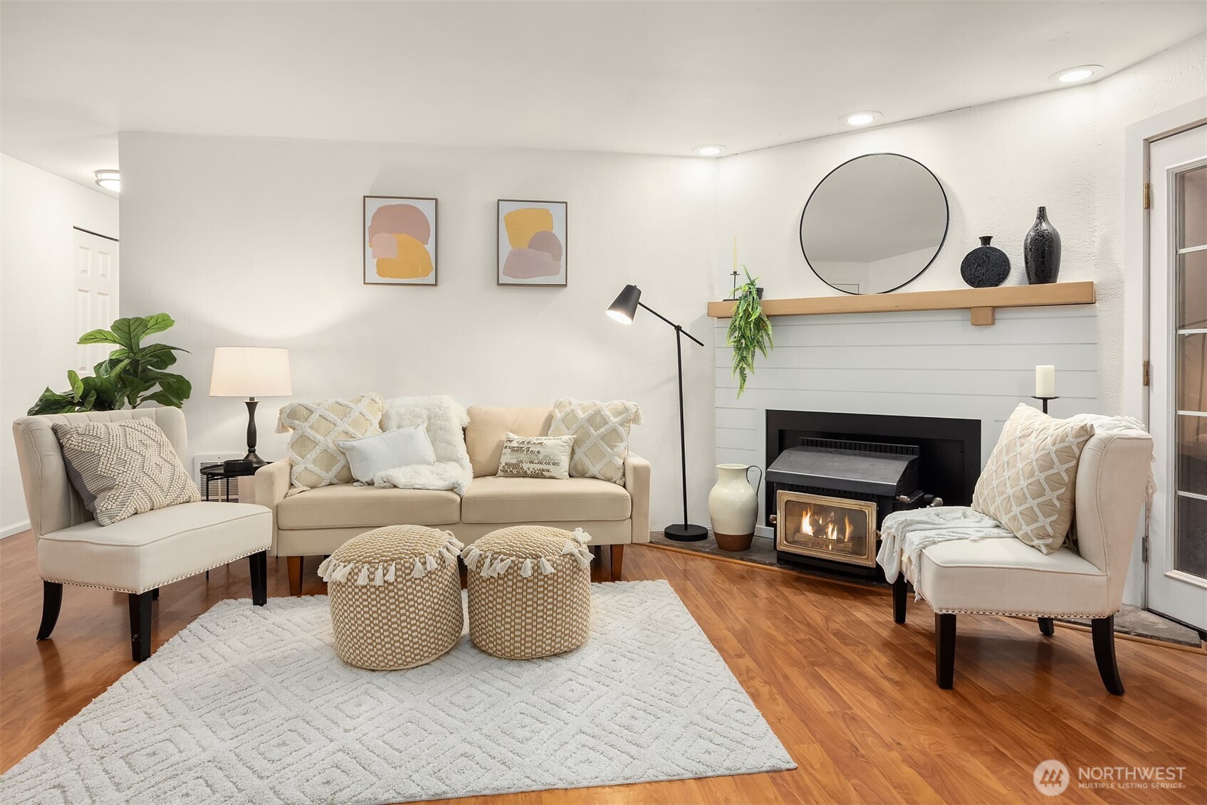 23305 SE 265th Street , Maple Valley, WA 98038