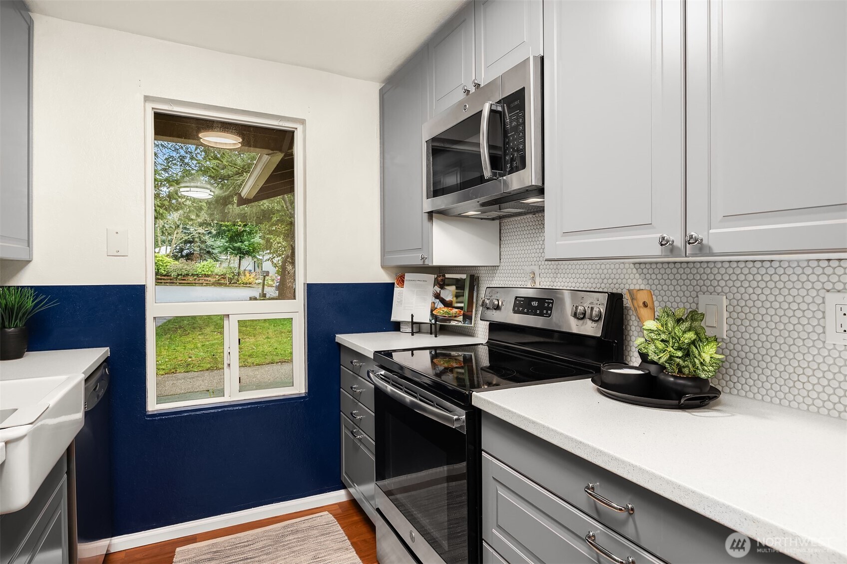 23305 SE 265th Street , Maple Valley, WA 98038