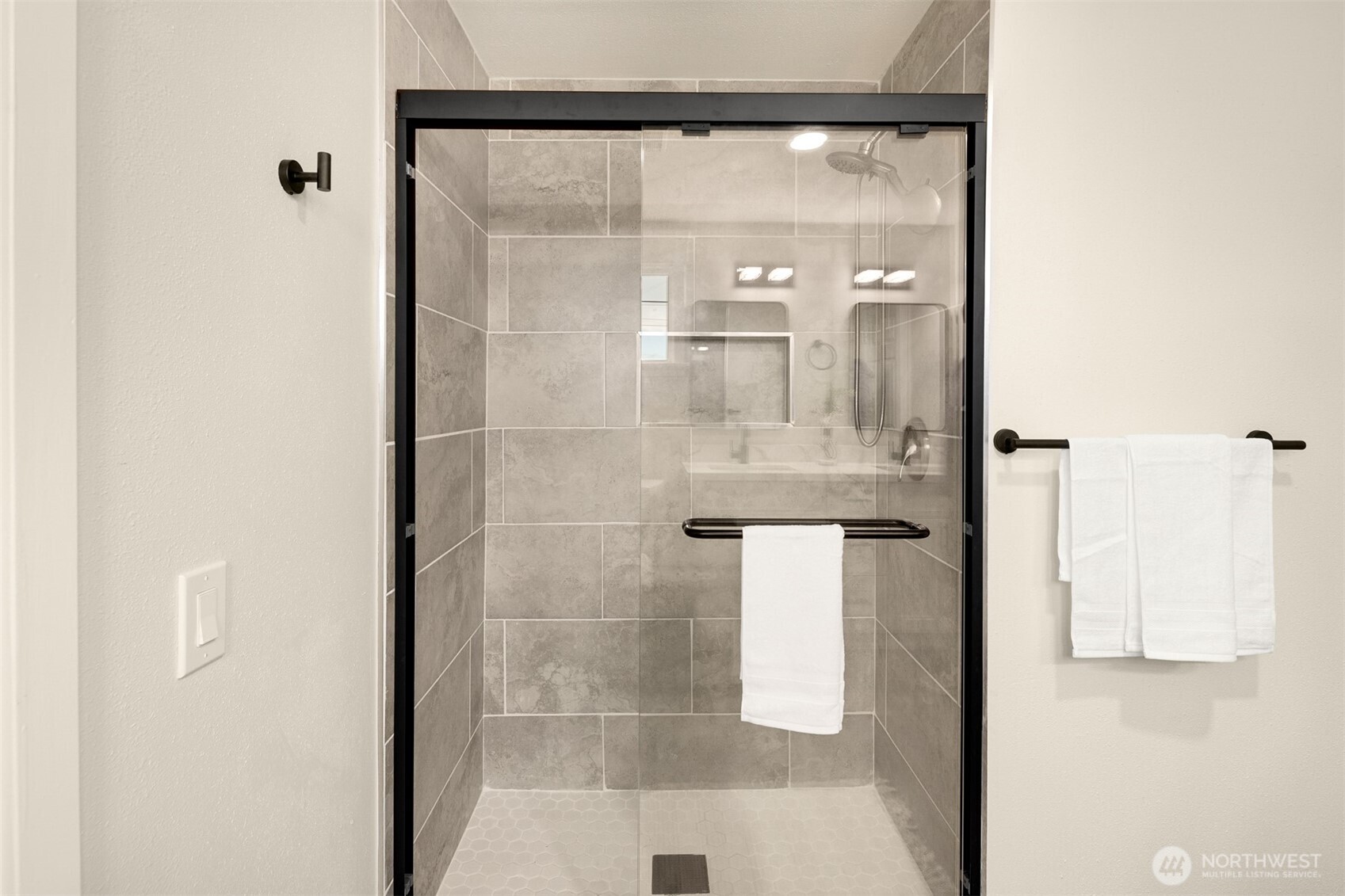 5306 26th Avenue S, Seattle, WA 98110