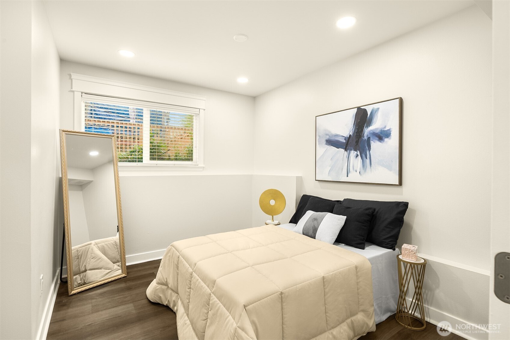 5306 26th Avenue S, Seattle, WA 98110