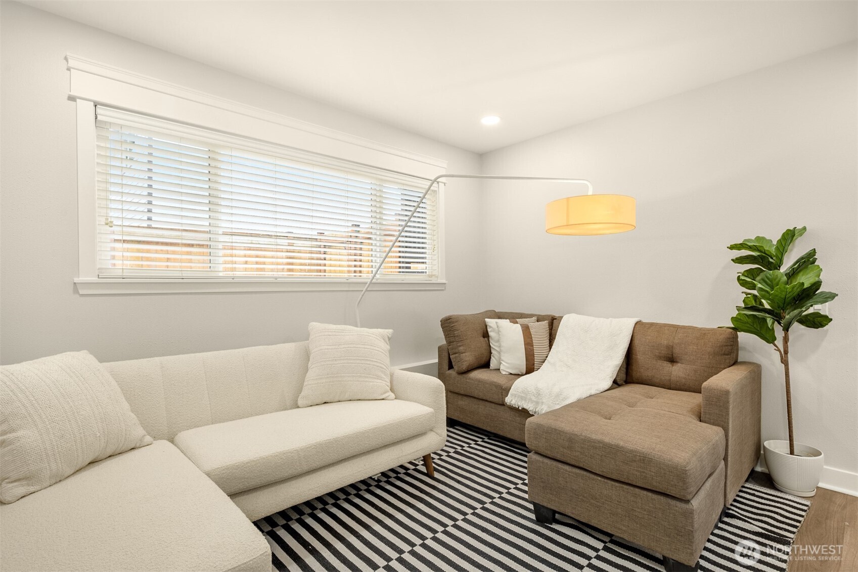 5306 26th Avenue S, Seattle, WA 98110