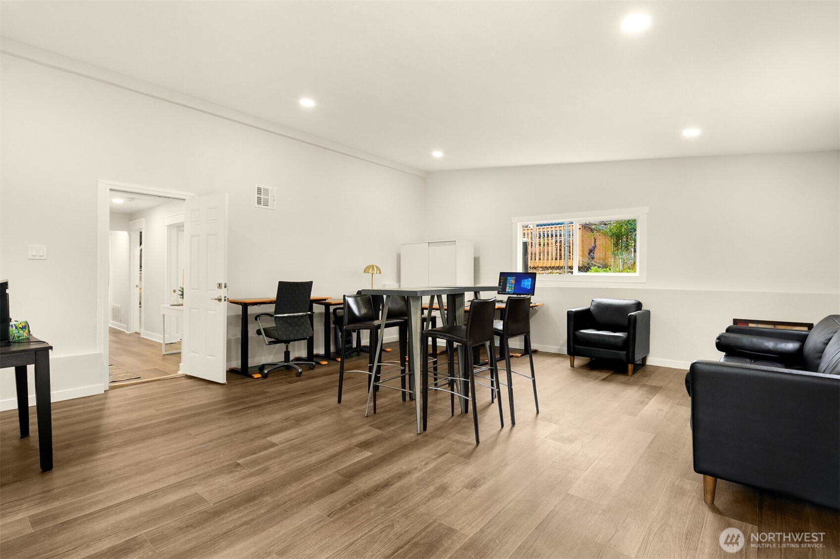 5306 26th Avenue S, Seattle, WA 98110