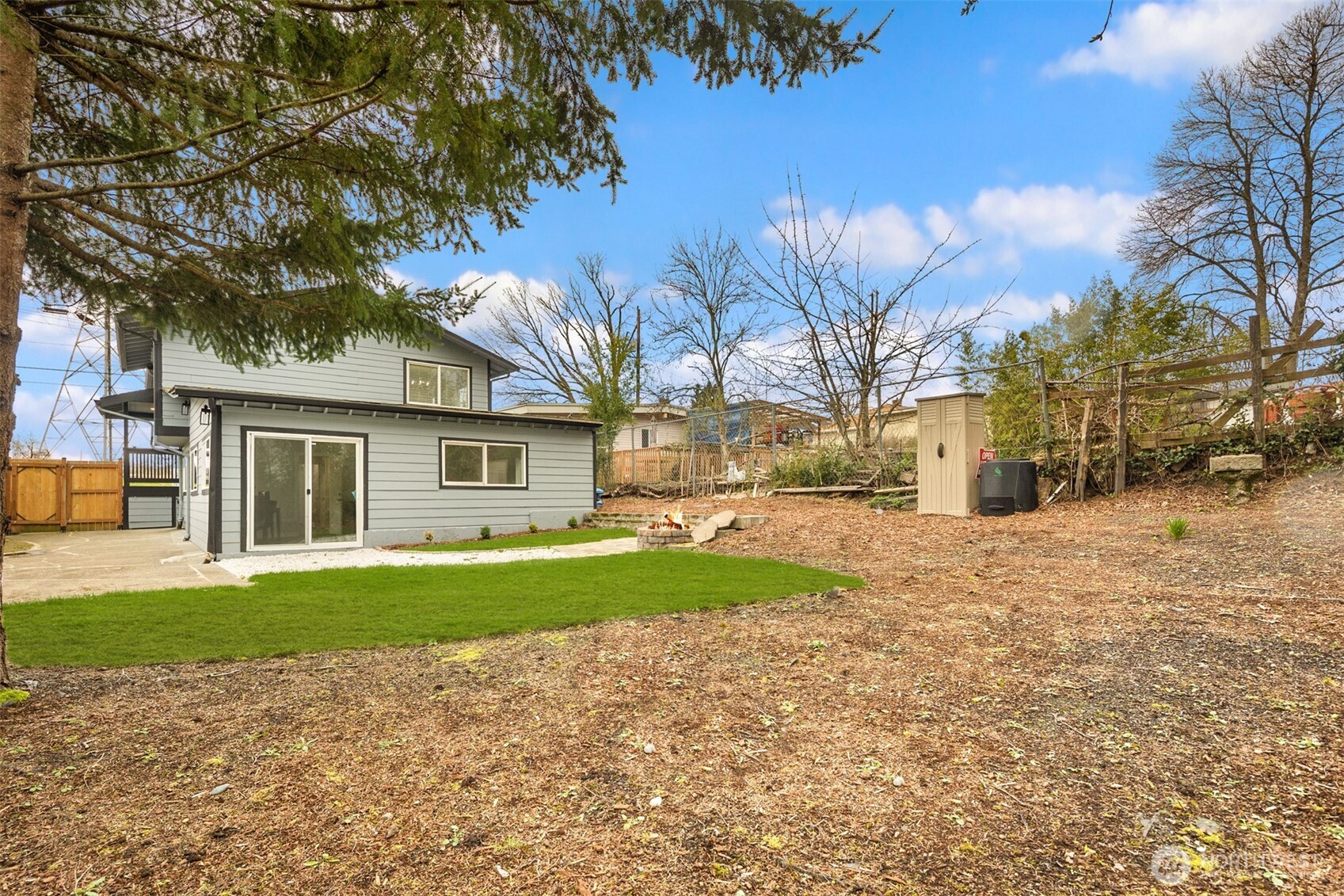 5306 26th Avenue S, Seattle, WA 98110