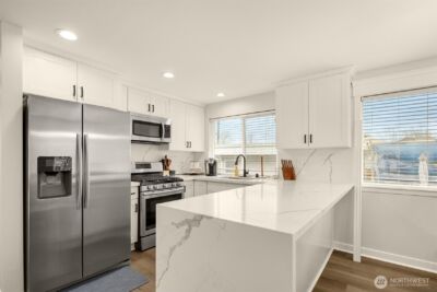 5306 26th Avenue S, Seattle, WA 98110 - Photo 9