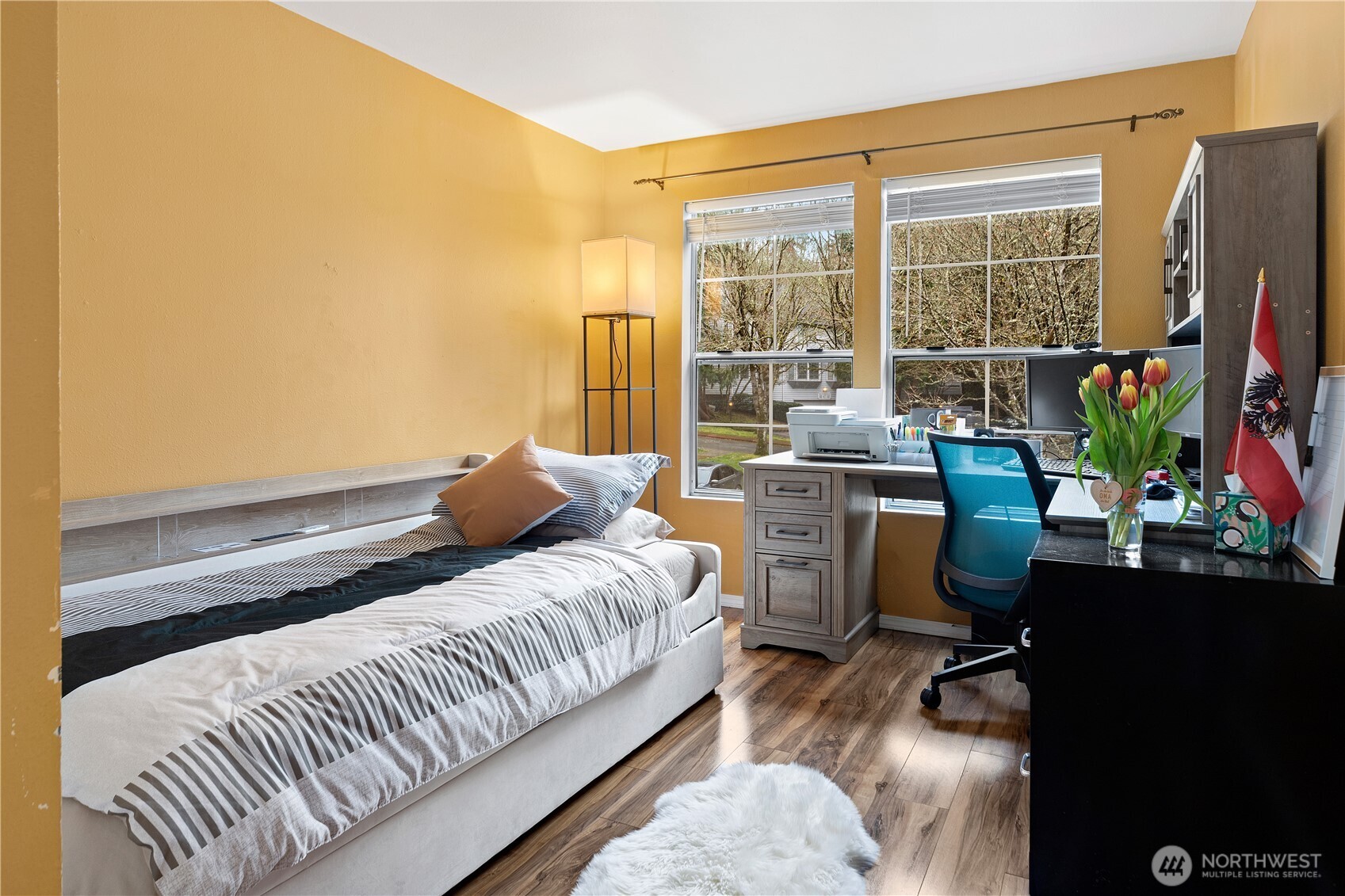 7601 Concord Lane NE #E101, Bremerton, WA 98311