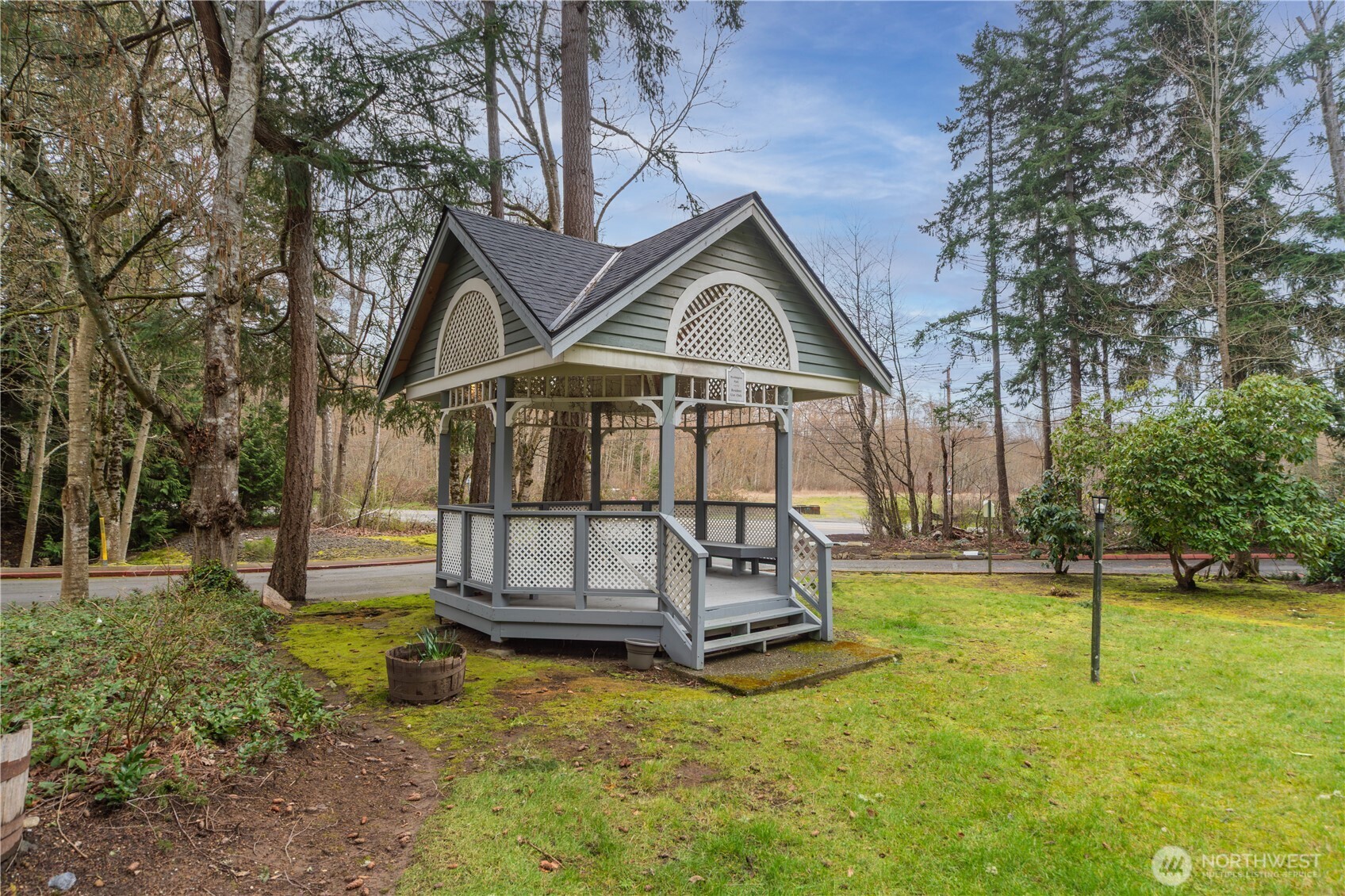 7601 Concord Lane NE #E101, Bremerton, WA 98311