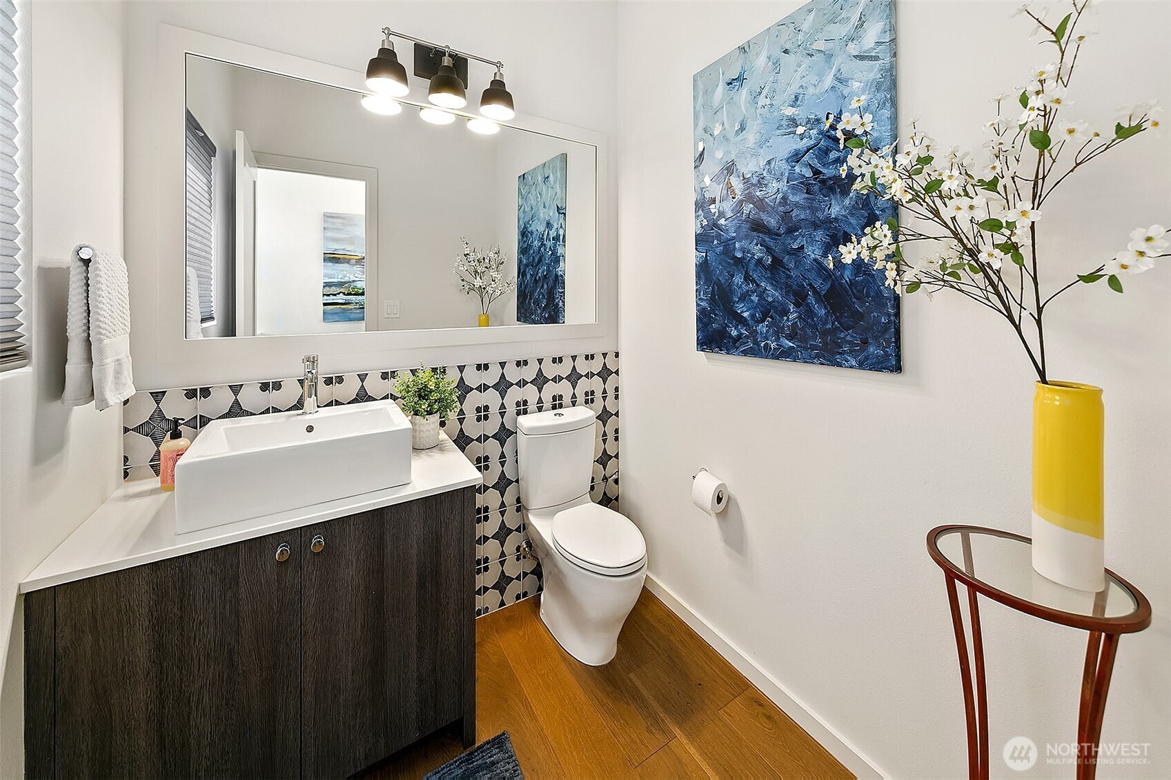 9212 11th Avenue NW, Seattle, WA 98117