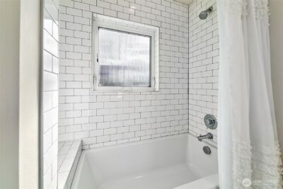 9212 11th Avenue NW, Seattle, WA 98117 - Photo 22