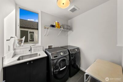 9212 11th Avenue NW, Seattle, WA 98117 - Photo 27