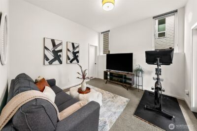 9212 11th Avenue NW, Seattle, WA 98117 - Photo 29