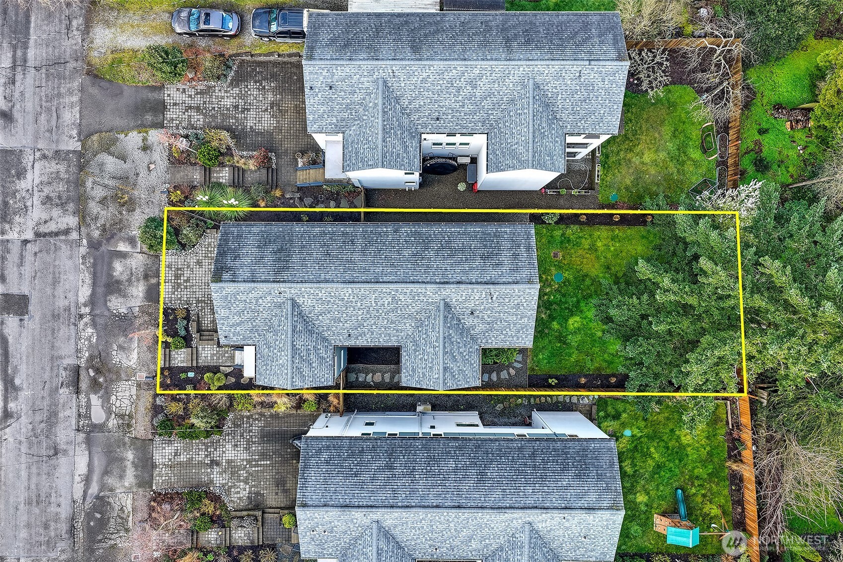 9212 11th Avenue NW, Seattle, WA 98117