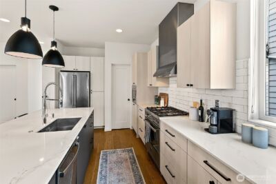 9212 11th Avenue NW, Seattle, WA 98117 - Photo 7