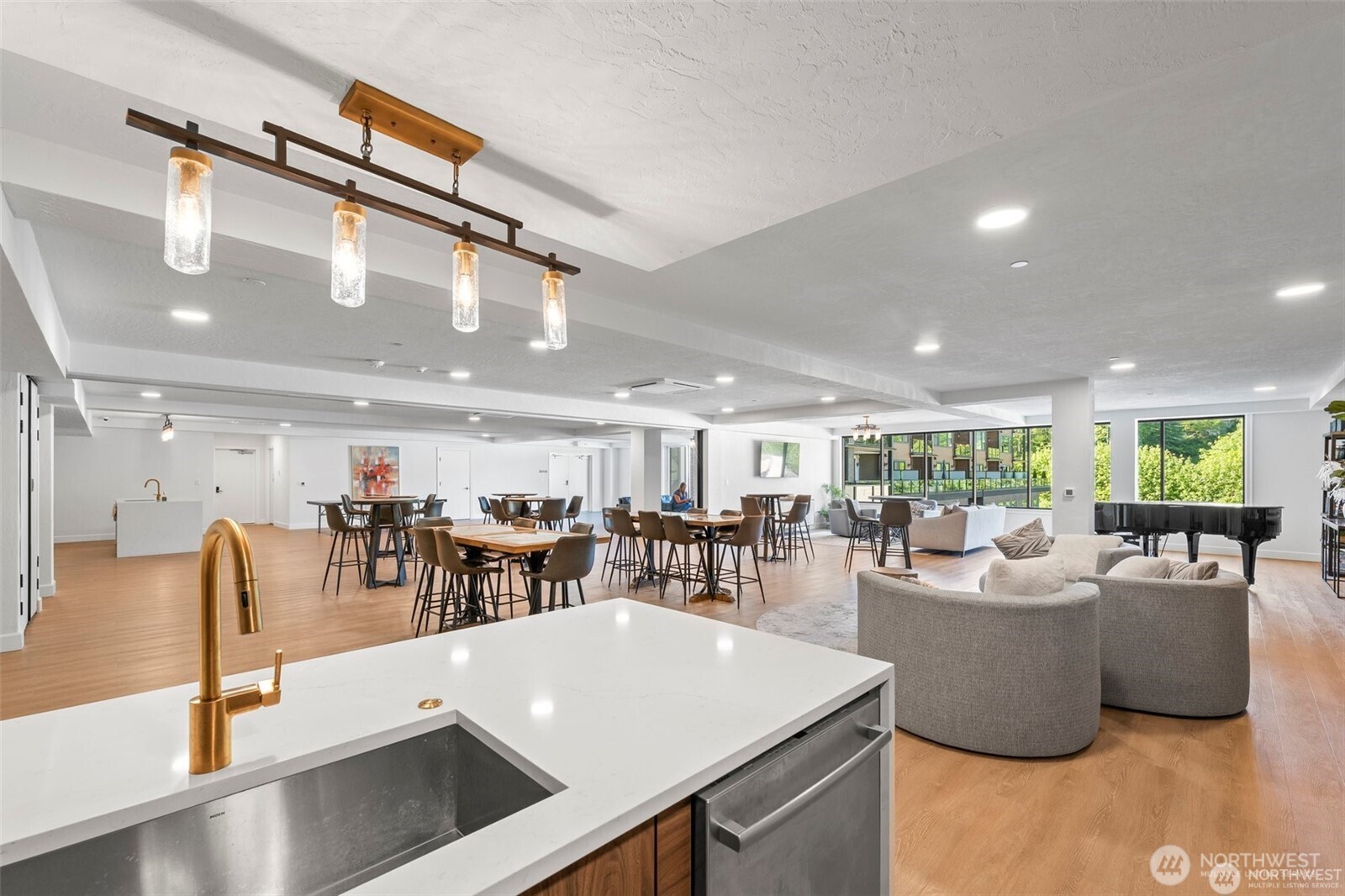 4907 Main Street #118, Tacoma, WA 98407-3254