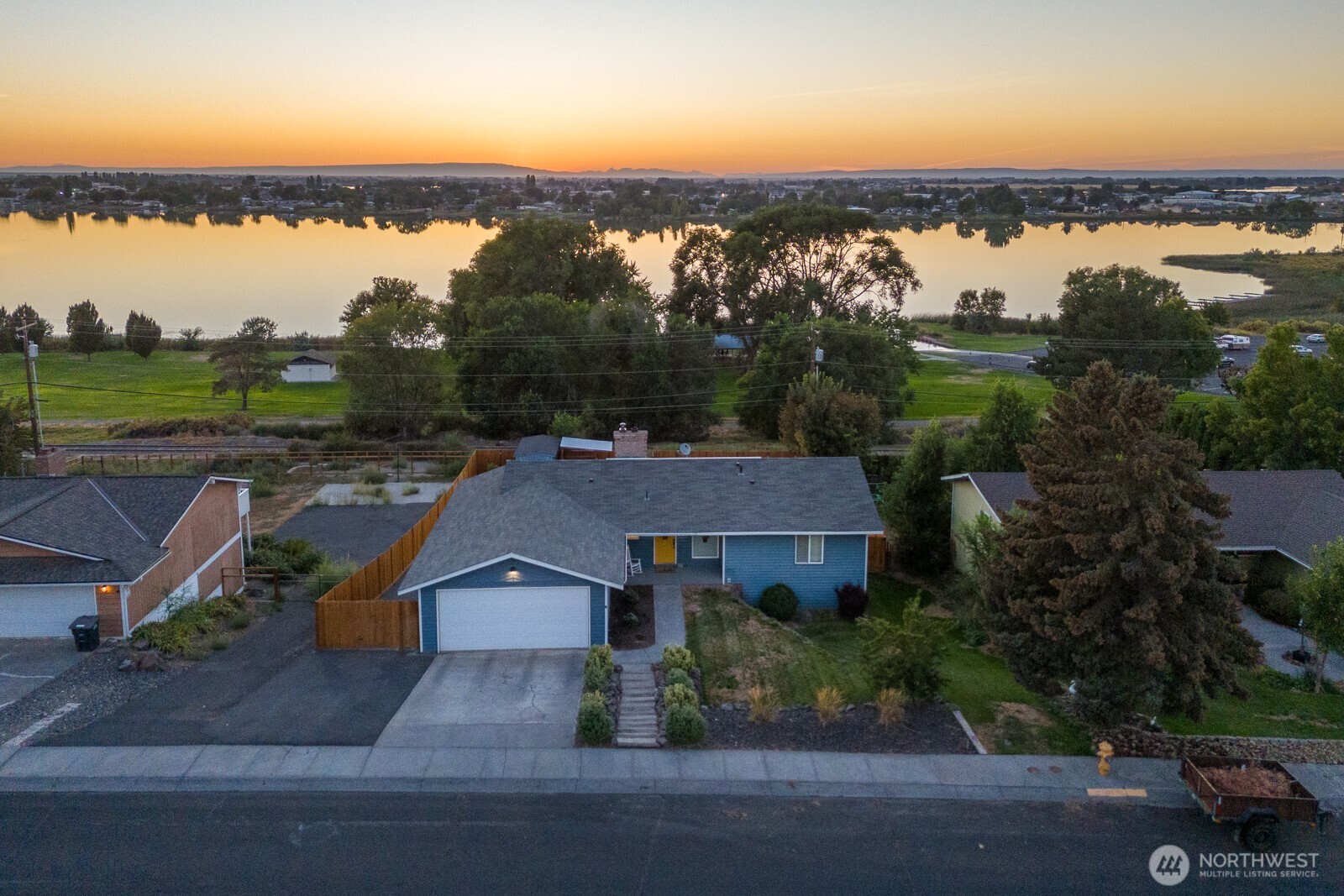 2032 S Beaumont Drive , Moses Lake, WA 98837