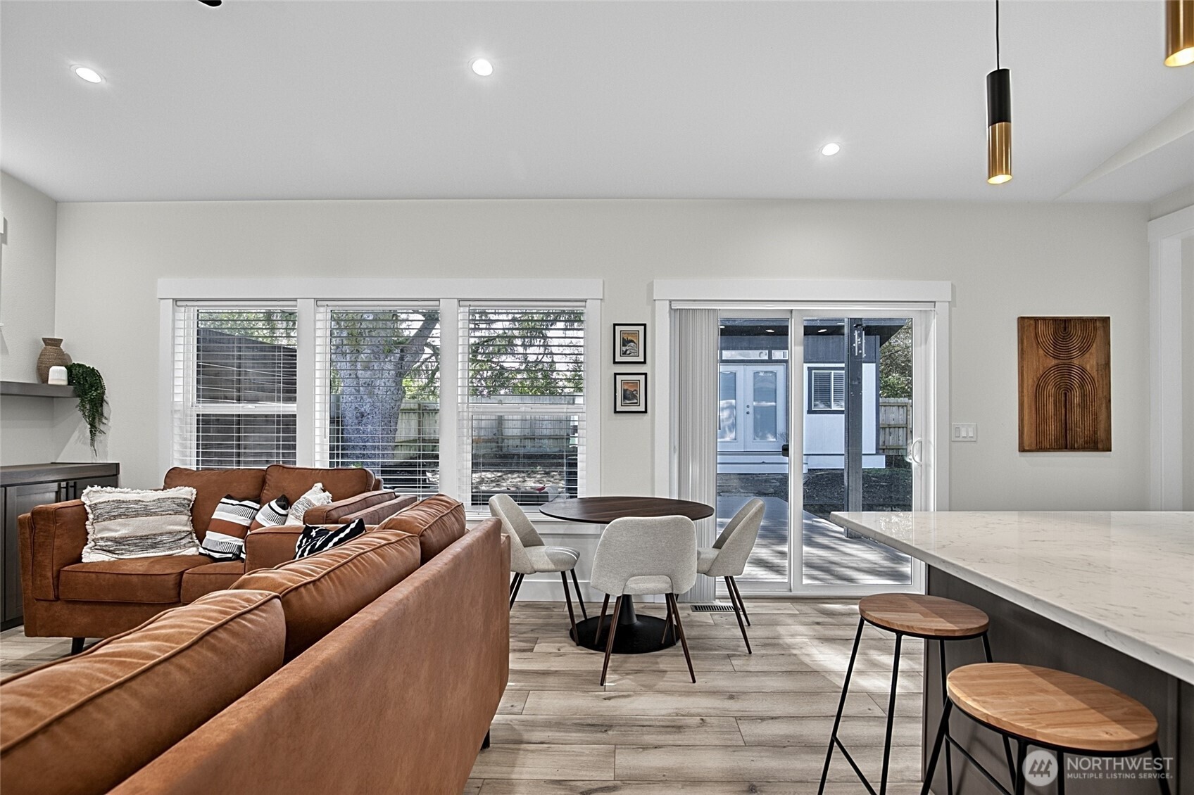 793 Island Circle SE, Ocean Shores, WA 98569