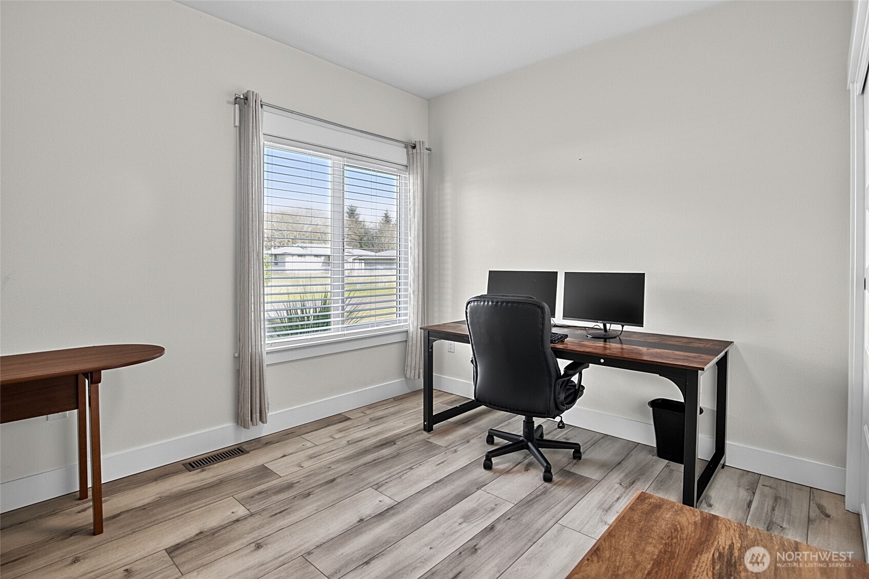 793 Island Circle SE, Ocean Shores, WA 98569