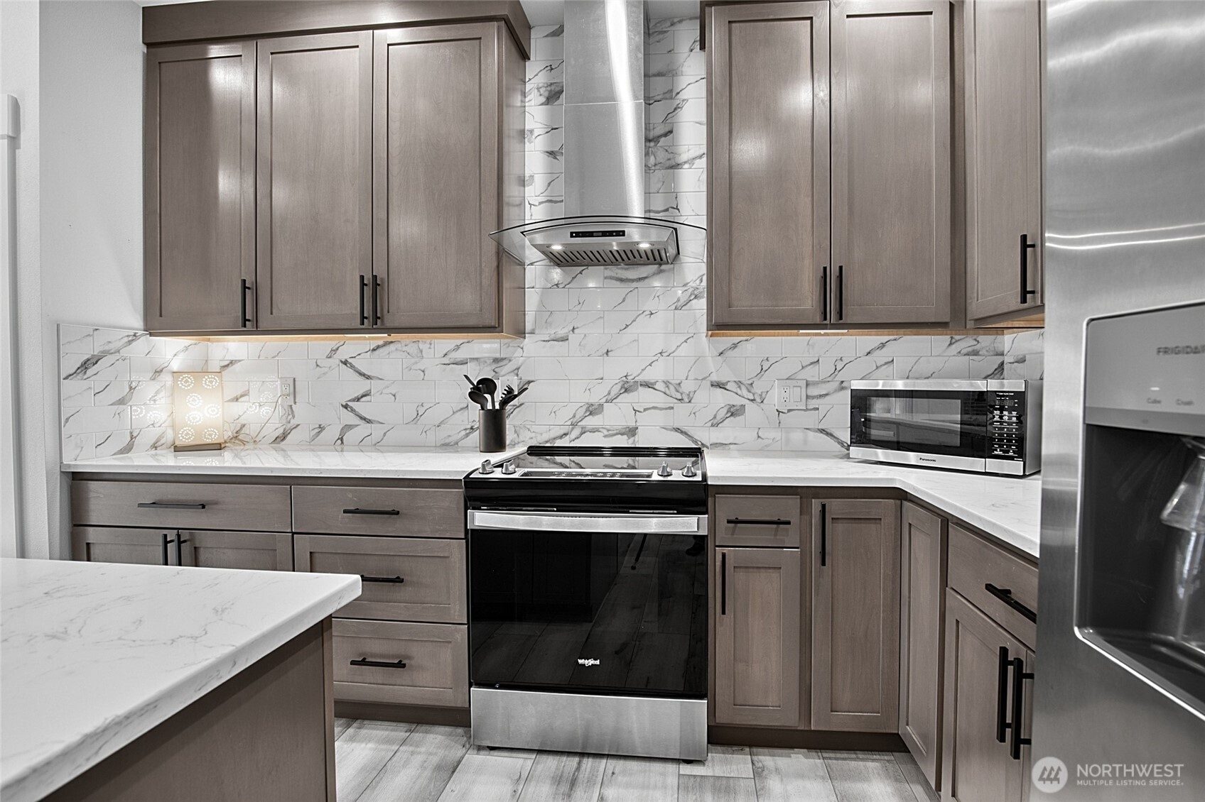 793 Island Circle SE, Ocean Shores, WA 98569