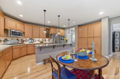 12521 237th Way NE, Redmond, WA 98053 - Photo 10