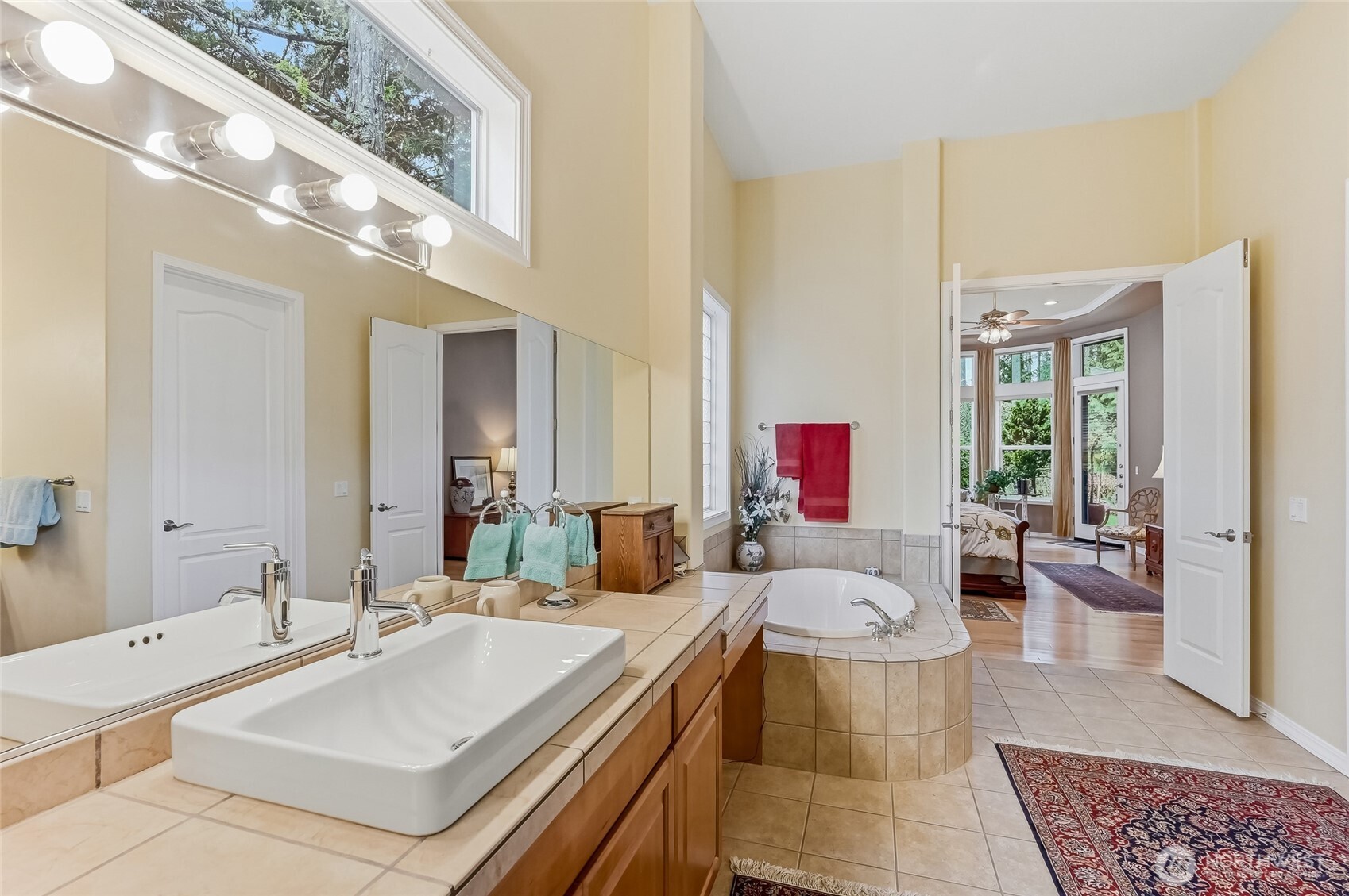 12521 237th Way NE, Redmond, WA 98053